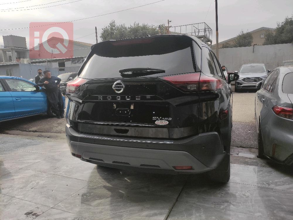 Nissan Rogue